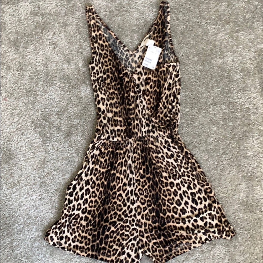 H&M leopard print romper with pockets